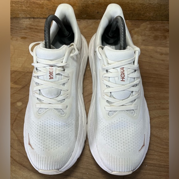 Hoka One One Arahi 7 CUSHIONED Womens Size 9 Running Shoes Sneakers White - Picture 3 of 12